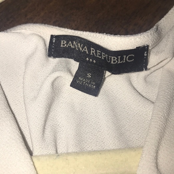 Banana Republic white peplum top - Picture 2 of 3